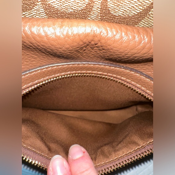 COACH NEW YORK BROWN BACKPACK - Picture 5 of 6